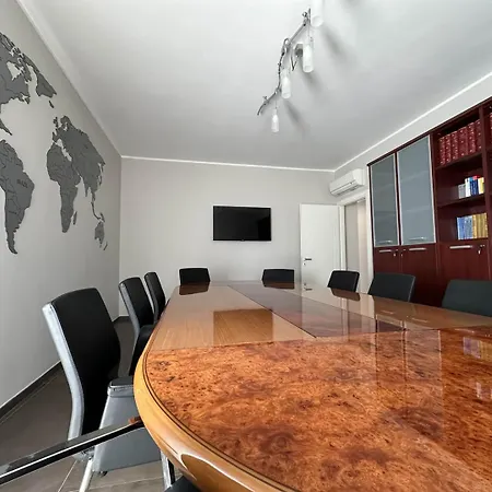 Agora Connect Space 4*