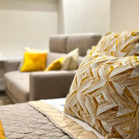 Agora Connect Space 4* Brindisi